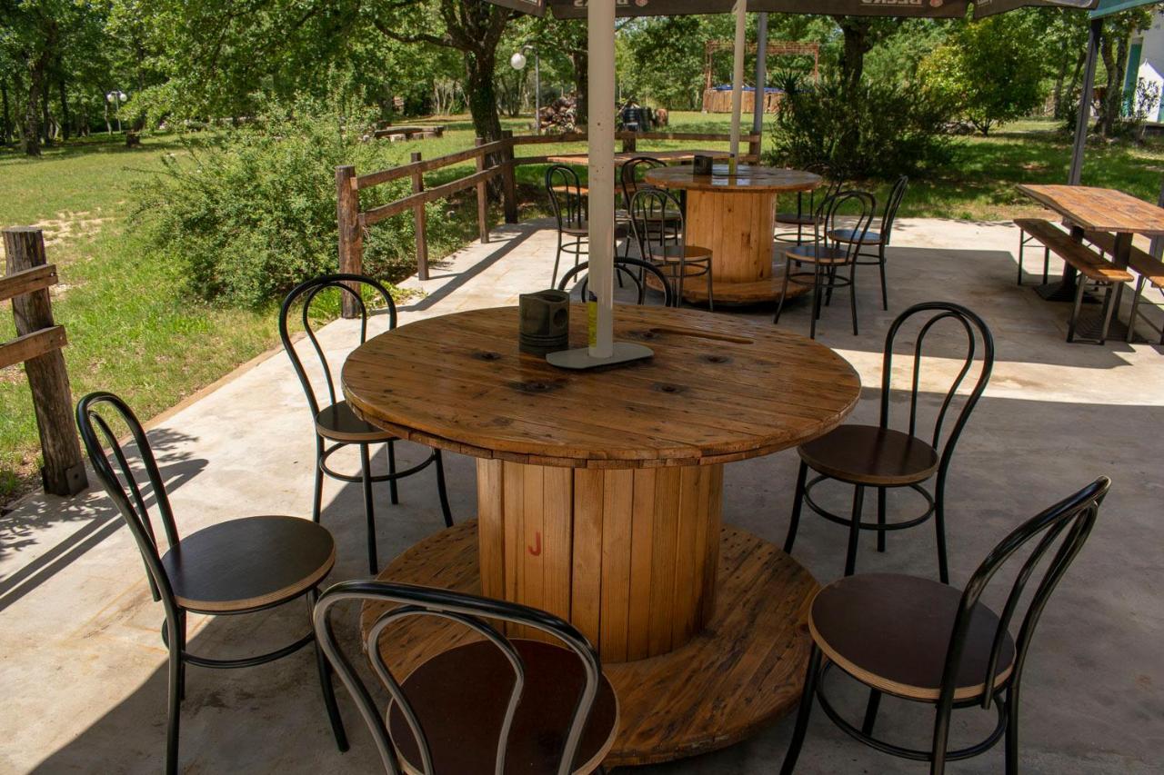 Hotel Bikers Camp Poreč Zewnętrze zdjęcie