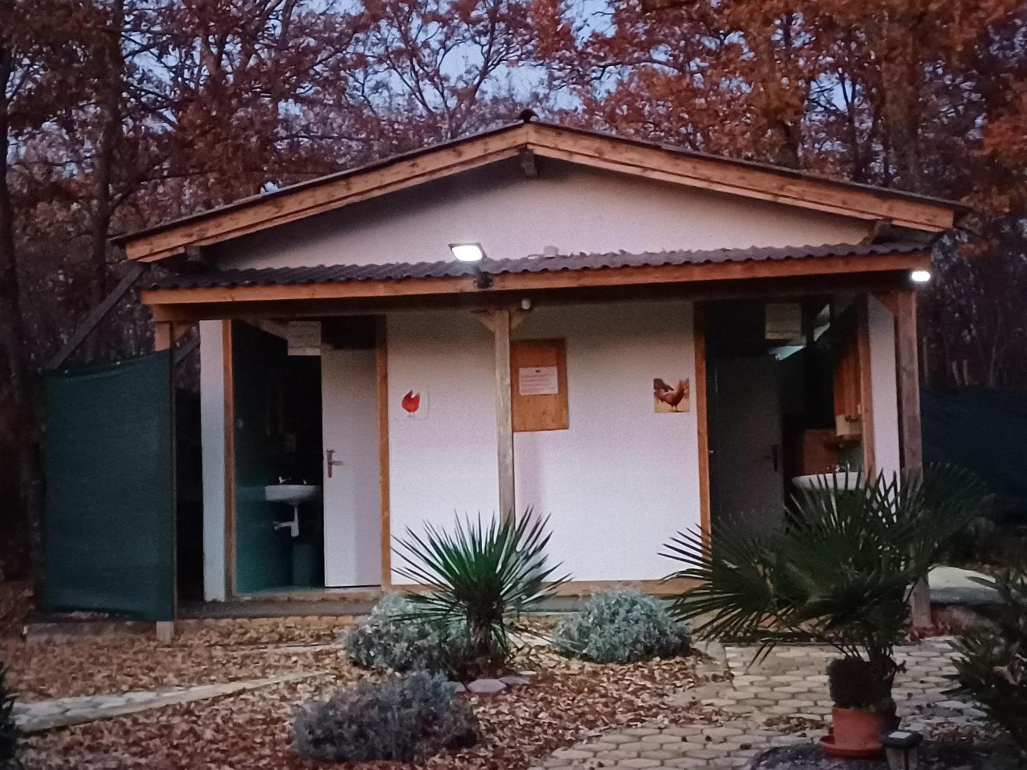 Hotel Bikers Camp Poreč Zewnętrze zdjęcie